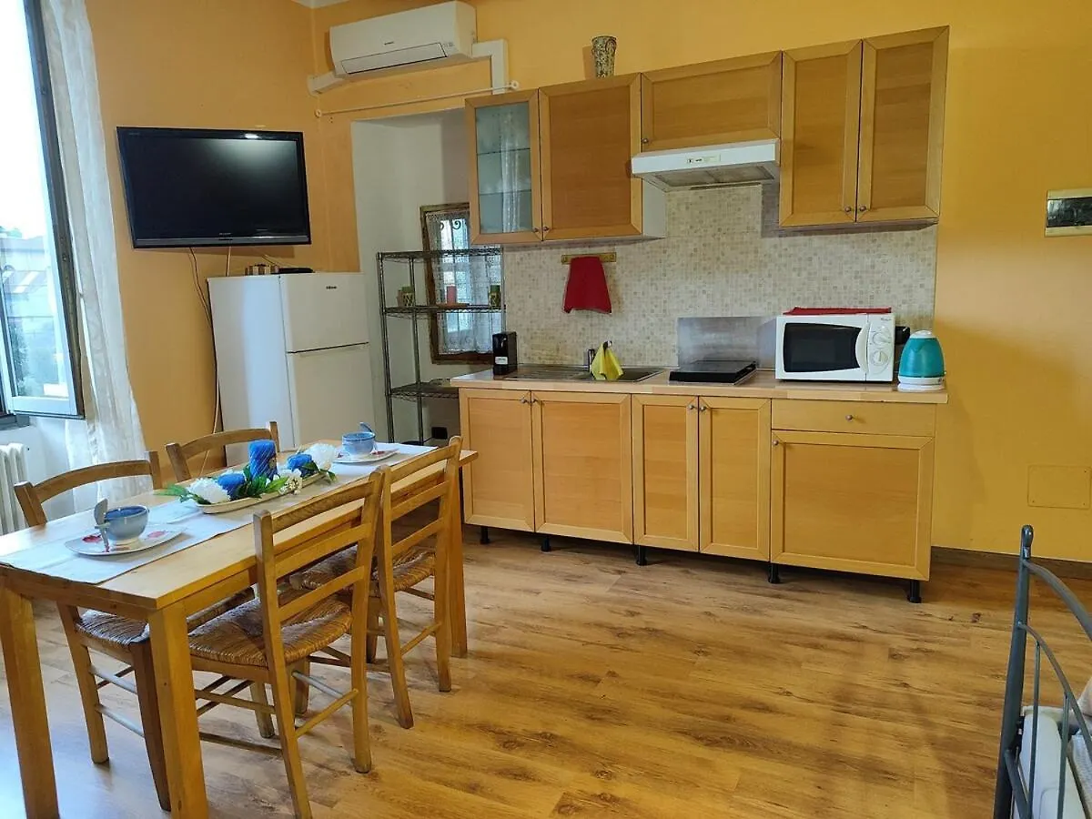 Como Appartamento Elegante Casa Carl Appartement